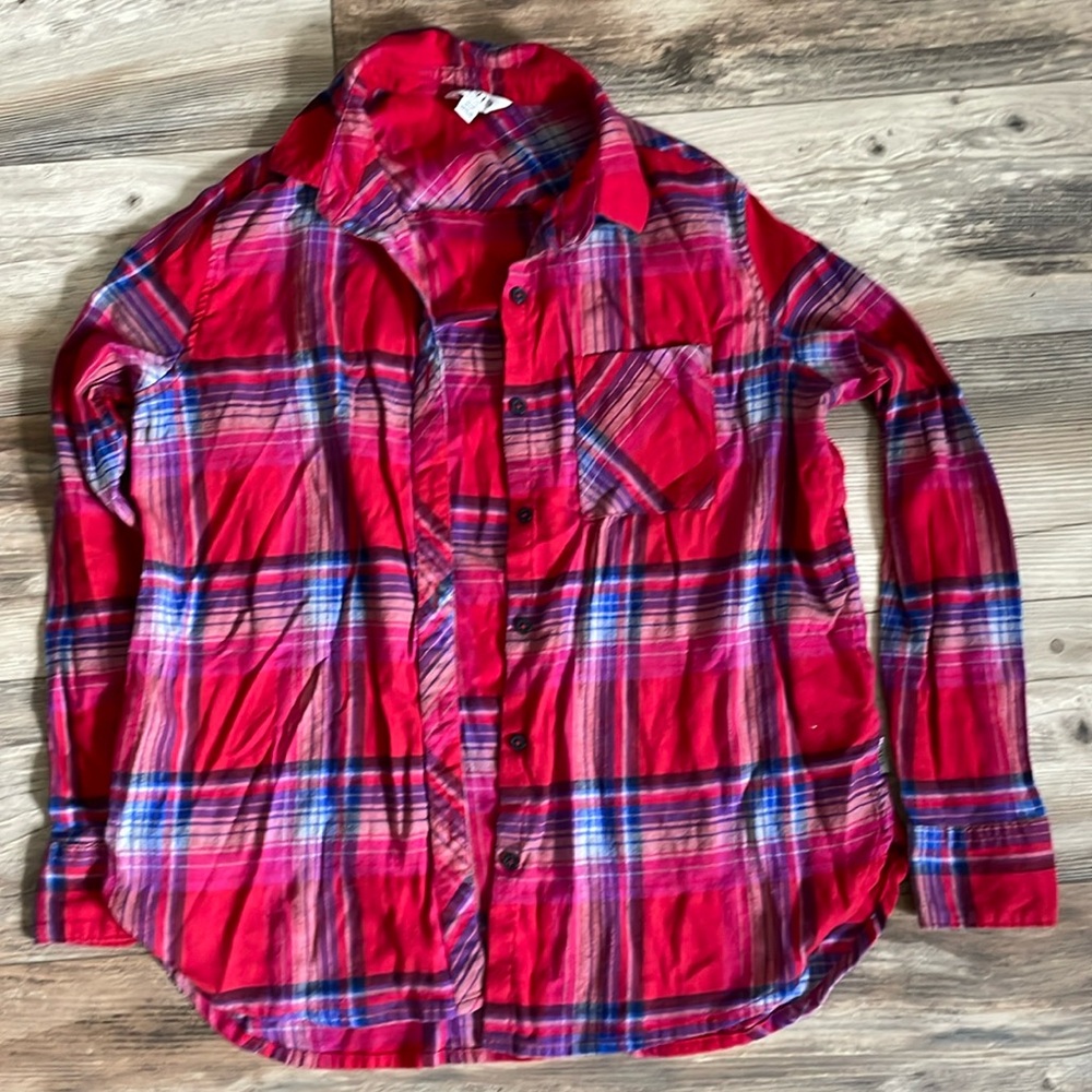 ⭐️3 FOR  $8⭐️ see shop for items!
Very soft flannel